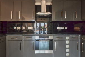 Kitchen- click for photo gallery
